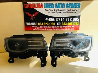 Jeep Cherokee SRT left and right side xenon headlights