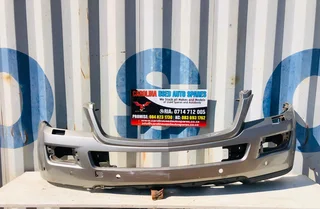 Mercedes Benz W164/X164 ML-class front bumper with pdc holes