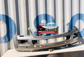 Mercedes Benz W164/X164 ML-class front bumper with pdc holes