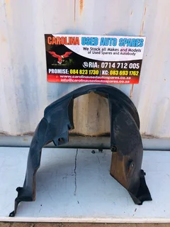 Renault Duster right side front fender liner