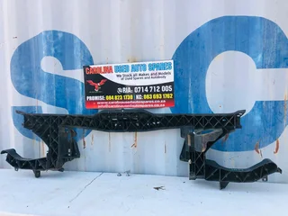 Mercedes Benz W639 Vito/Viano radiator cradle