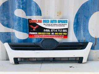 Hino 300 radiator grill (no badge)
