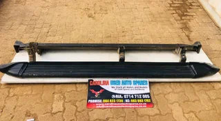 Isuzu D-max left and right side steps (set)