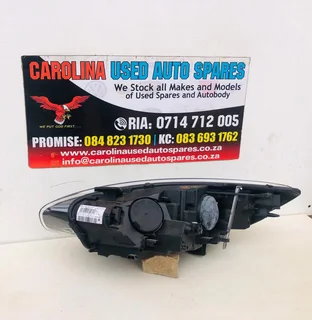 Renault Megane 3 facelift right side black headlight