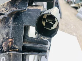 Range Rover Evoque/Discovery Sport and Jaguar E-pace radiator fan