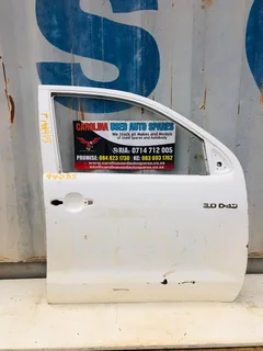 Toyota Hilux D4d right side front door (double cab)