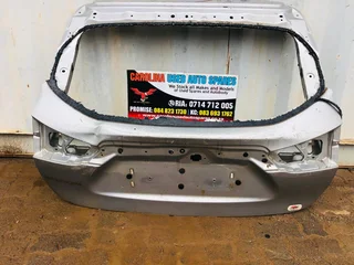 Nissan Qashqai J11 tailgate