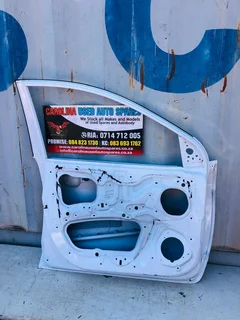 Hyundai Grand i10 left side front door