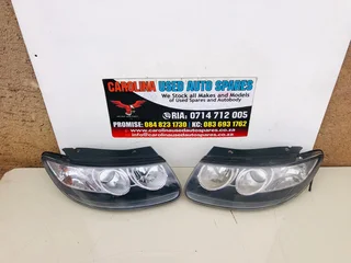 Hyundai Santa Fe left and right side halogen headlight