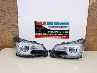 Subaru Forester left and right side halogen headlight