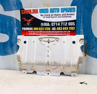 BMW G20/G21/G22 and G26 3 series engine cover