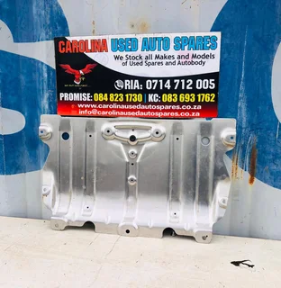 BMW G20/G21/G22 and G26 3 series engine cover