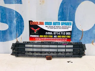 VW Jetta 6 lower front bumper grill