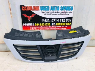Nissan Np200 radiator grill with trimming