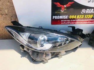 Mazda 3 left and right side preface headlight