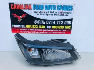 Mahindra XUV300 right side standard headlight