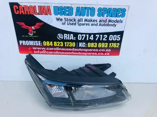 Mahindra XUV300 right side standard headlight