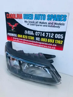 Mahindra XUV300 right side standard headlight