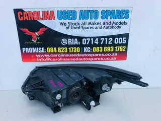 Mahindra XUV300 right side standard headlight