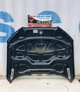 Audi A8 D4 bonnet