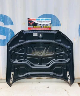 Audi A8 D4 bonnet