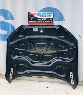 Audi A8 D4 bonnet