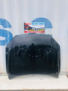 Volvo XC90 bonnet