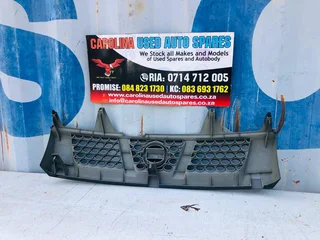 Nissan Np300 hardbody radiator grill (no badge)