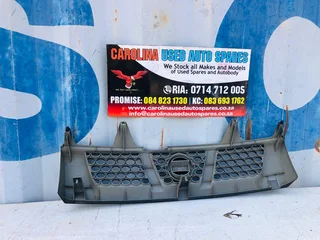 Nissan Np300 hardbody radiator grill (no badge)