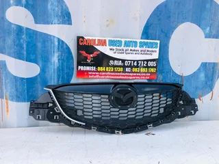 Mazda CX-5 radiator grill (no badge)