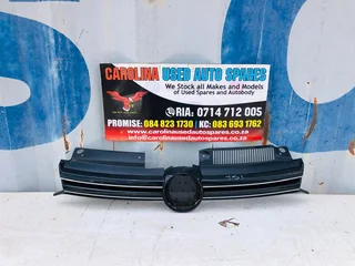 VW Golf 6 radiator grill (no badge)