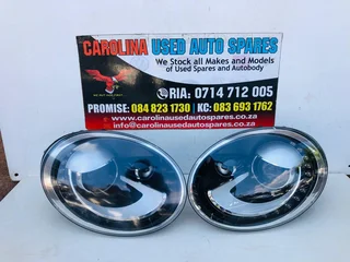 VW Beetle left and right side xenon headlight