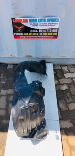 Mazda 3 left side front fender liner