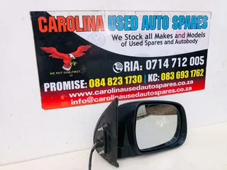 Toyota Hilux D4d right side electronic mirror (no indicator)
