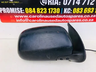 Toyota Hilux D4d right side electronic mirror (no indicator)