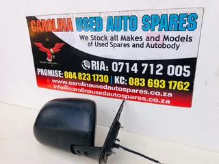 Toyota Hilux D4d right side electronic mirror (no indicator)