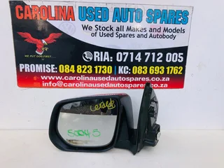 Nissan Trailblazer and Isuzu KB left side electronic mirror with indicator