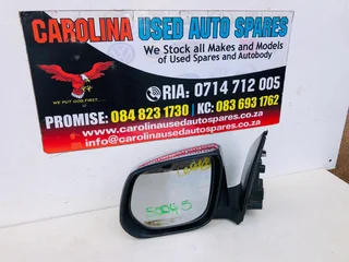 Nissan Trailblazer and Isuzu KB left side electronic mirror with indicator
