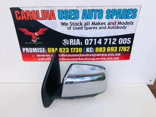 Nissan Trailblazer and Isuzu KB left side electronic mirror with indicator