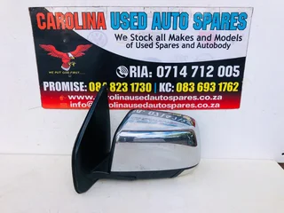 Nissan Trailblazer and Isuzu KB left side electronic mirror with indicator