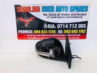 Suzuki Ertiga right side mirror with indicator (no cover)