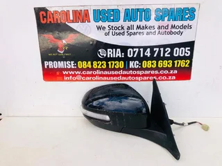 Toyota Urban Cruiser right side electronic mirror with indicator