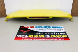 Renault Clio 4 tailgate spoiler with brake light