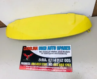 Renault Clio 4 tailgate spoiler with brake light