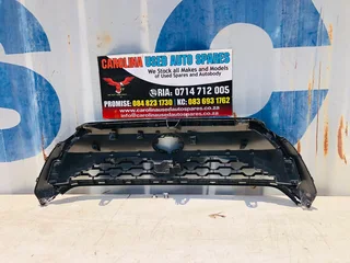 Toyota Corolla Cross radiator grill (no badge)