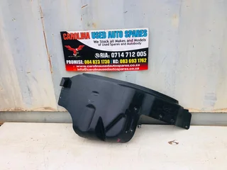 Mahindra Scorpio left side fender liner