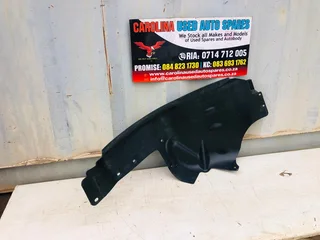Mahindra Scorpio left side fender liner