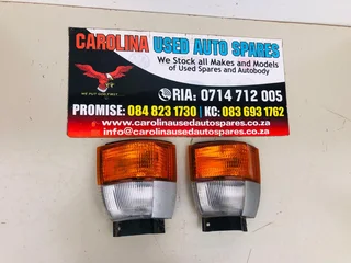 Nissan Atlas F23 truck left side corner light