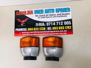 Nissan Atlas F23 truck left side corner light