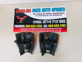 Nissan Atlas F23 truck left side corner light